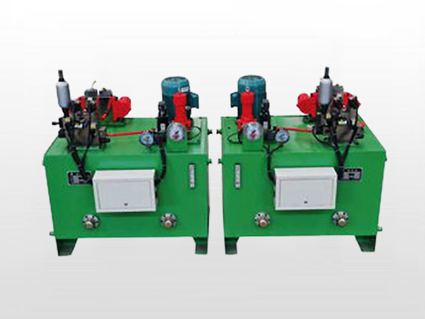 液壓系統(tǒng)是怎么樣進(jìn)行動(dòng)力傳動(dòng)的？